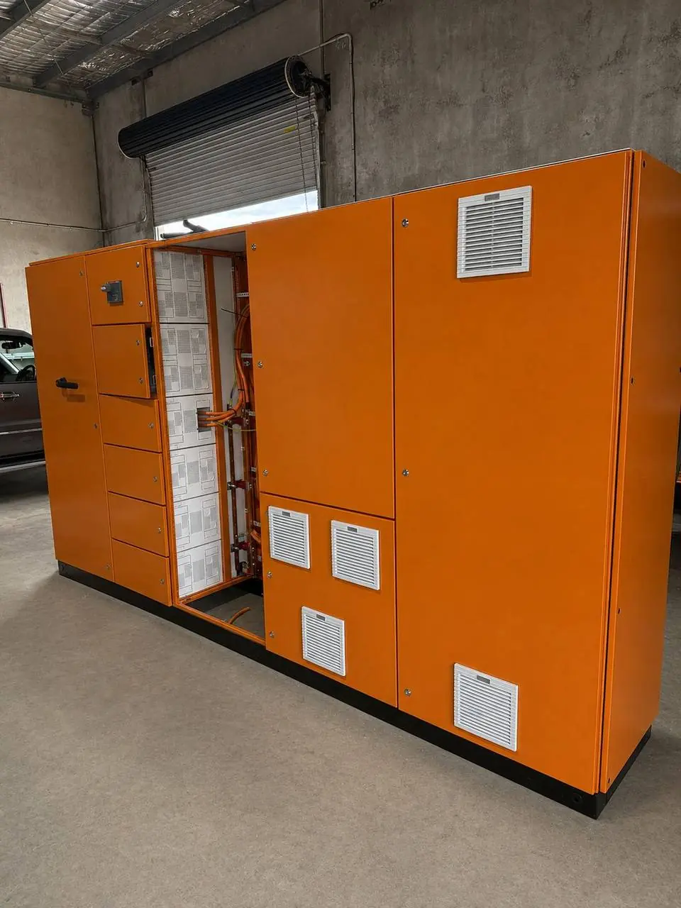 Completed 1000 A distribution board